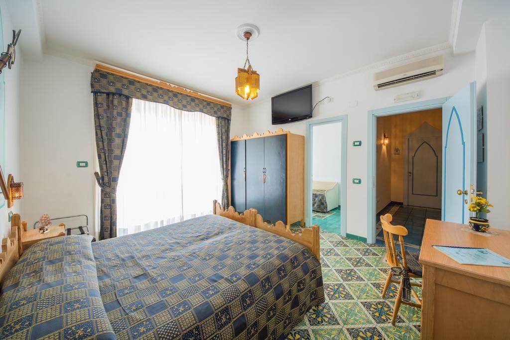 Riviera B&B Rooms Maiori Εξωτερικό φωτογραφία